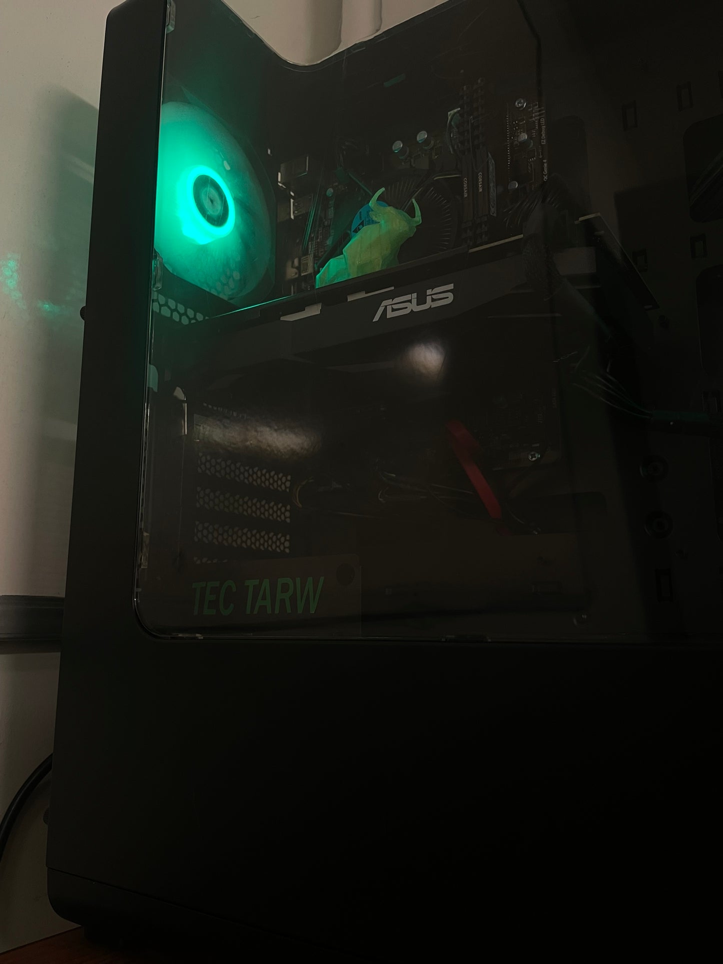 Tarw Du Cymreig, Cyfrifiadur Gemau / Gaming PC