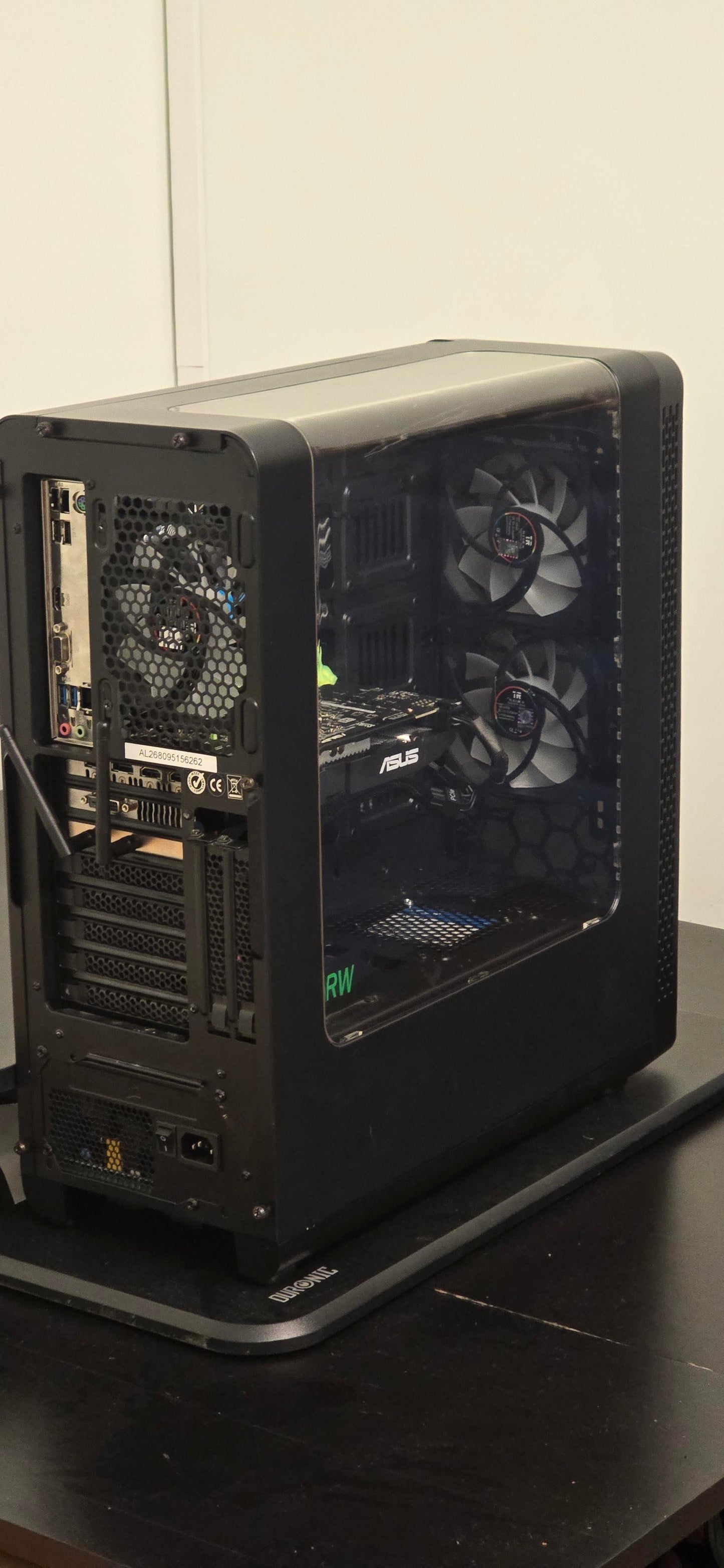 Tarw Du Cymreig, Cyfrifiadur Gemau / Gaming PC